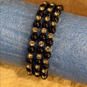 🛑BLACK AND CRYSTALS BRACELET